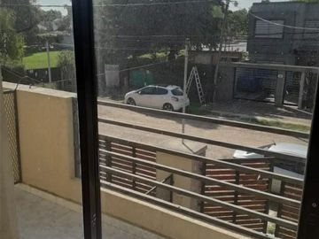 Duplex Venta Ezeiza calle La Angostura al 100