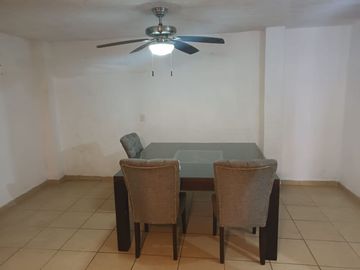 Casa en Venta en Jardines de Andalucía en Guadalupe, N.L.
