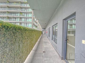 MODERNA OFICINA EN VICENTE LÓPEZ -  GRAN IMAGEN CORPORATIVA