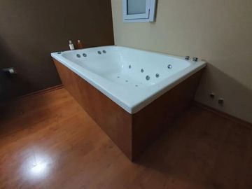 Casa venta  4 dormitorios 3 baños 1 cochera 600 mts 2 totales - Coronel Brandsen