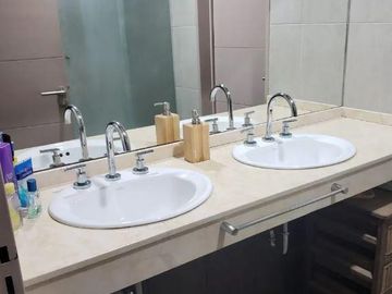 Casa venta  4 dormitorios 3 baños 1 cochera 600 mts 2 totales - Coronel Brandsen