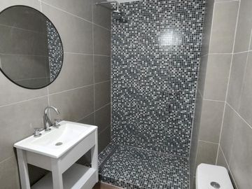 Venta  Duplex 1 dormitorio de pasillo con terraza privada EN POZO - Arroyito, Rosario