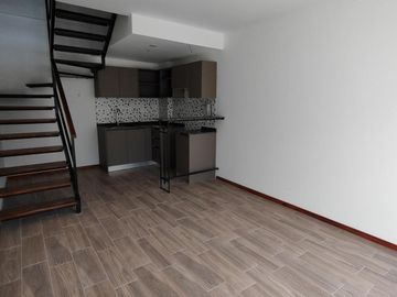 Venta  Duplex 1 dormitorio de pasillo con terraza privada EN POZO - Arroyito, Rosario