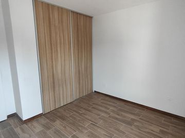 Venta  Duplex 1 dormitorio de pasillo con terraza privada EN POZO - Arroyito, Rosario