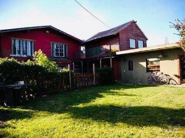 3 CASAS CON VISTA AL ARROYO Y A 200 METROS  DEL MAR