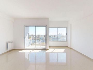 Departamento en venta - 2 Dormitorios 1 Baño - Cochera - 85mts2 - La Plata