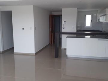 Departamento en venta - 2 Dormitorios 1 Baño - Cochera - 85mts2 - La Plata