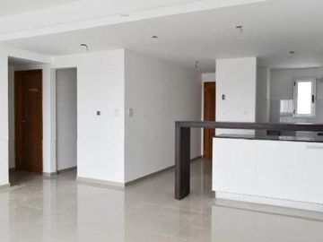 Departamento en venta - 2 Dormitorios 1 Baño - Cochera - 85mts2 - La Plata