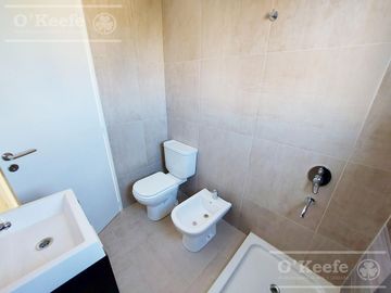 Departamento 2 amb. c/cochera en venta en Quilmes Klover Ocampo,  Apto Profesional