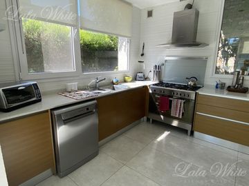 Casa en venta en Saint Thomas Este Canning