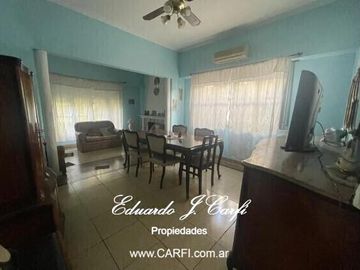 Casa - Castelar Norte