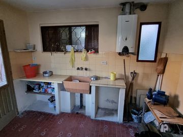Importante chalet en Bernal Oeste