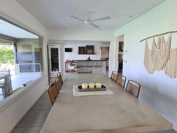 Casa en  VENTA a la laguna-VILLANUEVA- BARRIO SAN RAFAEL