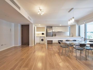Departamento en venta - 2 Dormitorios 2 Baños - Cochera - 77.8Mts2 - Florida, Vicente Lopez