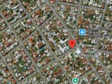 Casa en venta - 2 dormitorios 1 baño - 120mts2 - Lanús