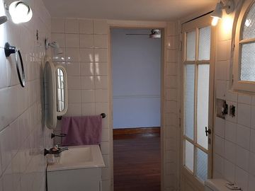 PH en venta de 3 ambientes mas escritorio super luminoso en excelente estado