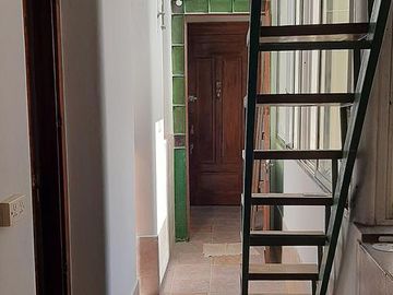 PH en venta de 3 ambientes mas escritorio super luminoso en excelente estado