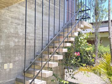 Inversión Complejo de 2 Dúplex con piscina Barrio Terrazas del Golf Colon