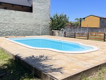 Inversión Complejo de 2 Dúplex con piscina Barrio Terrazas del Golf Colon