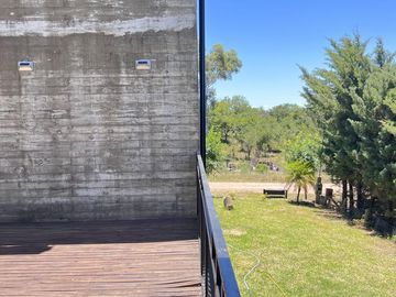 Inversión Complejo de 2 Dúplex con piscina Barrio Terrazas del Golf Colon