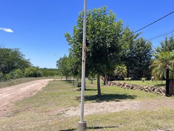 Inversión Complejo de 2 Dúplex con piscina Barrio Terrazas del Golf Colon