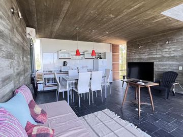 Inversión Complejo de 2 Dúplex con piscina Barrio Terrazas del Golf Colon