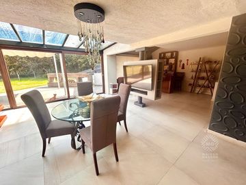 Renta de casa con hermosa vista en Hacienda de Valle Escondido