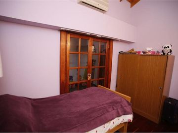 Casa en venta - 3 dormitorios 2 baños 2 cocheras - 230mts2 - Tolosa