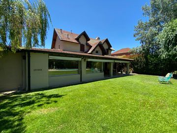 Venta - Casa - Country Echeverria Del Lago