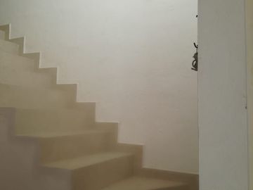EN VENTA CÓMODA CASA EN FRACCIONAMIENTO, LOS TULIPANES, EL CAYACO, ACAPULCO CC