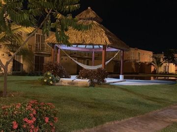 EN VENTA CÓMODA CASA EN FRACCIONAMIENTO, LOS TULIPANES, EL CAYACO, ACAPULCO CC
