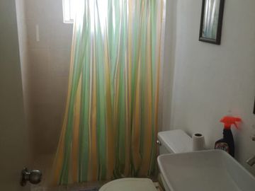 EN VENTA CÓMODA CASA EN FRACCIONAMIENTO, LOS TULIPANES, EL CAYACO, ACAPULCO CC