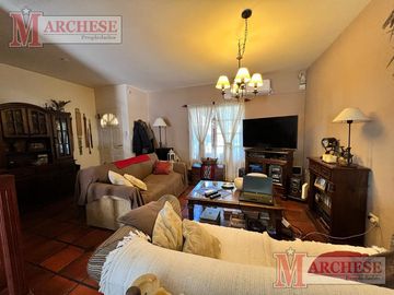 Dúplex 4 ambientes en venta en Ituzaingó