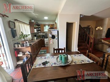 Dúplex 4 ambientes en venta en Ituzaingó