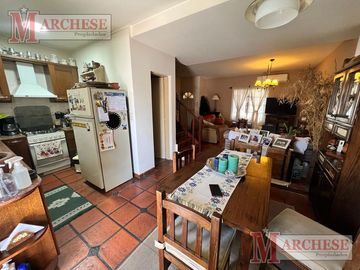 Dúplex 4 ambientes en venta en Ituzaingó