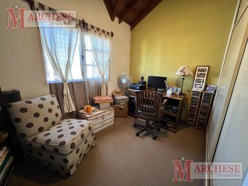 Dúplex 4 ambientes en venta en Ituzaingó