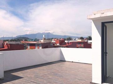 Casa en condominio en venta en San Salvador Tizatlalli