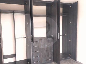 Casa en condominio en venta en San Salvador Tizatlalli