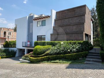 Club de Golf los Encinos Casa en venta en Club de Golf los Encinos