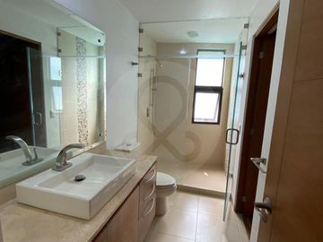 Club de Golf los Encinos Casa en venta en Club de Golf los Encinos