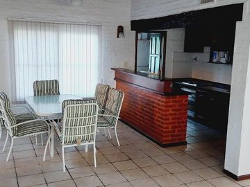Casa en venta - 3 dormitorios 2 baños - 150mts2 - Canning (E. Echeverria)