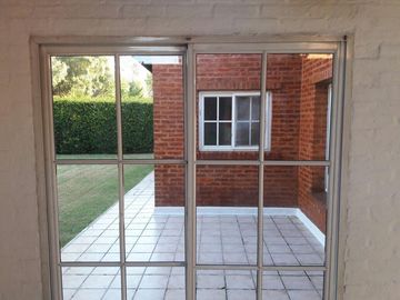 Casa en venta - 3 dormitorios 2 baños - 150mts2 - Canning (E. Echeverria)