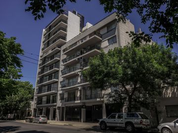 MONOAMBIENTE VENTA SOLARIUM Y PARRILLERO REP. DE LA SEXTA ROSARIO