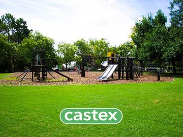 Casa en venta de cinco ambientes en Mayling