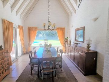 Muy linda casa en Mayling Cc con vista a cancha de polo | VCO Propiedades