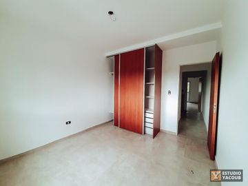 Dúplex en venta - 2 dormitorios 2 baños - cochera - 87.33 mts2 - San Carlos, La Plata