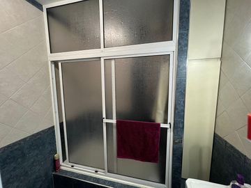 Lincoln 9, Wilde ¡Casa de 4 ambietnes en venta!