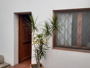 VENDO CASA BO ROGELIO MARTINEZ 4 DOR