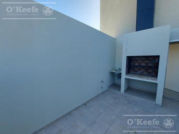 Departamento dos ambientes con cochera en venta en Quilmes Klover Ocampo.