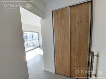 Departamento dos ambientes con cochera en venta en Quilmes Klover Ocampo.